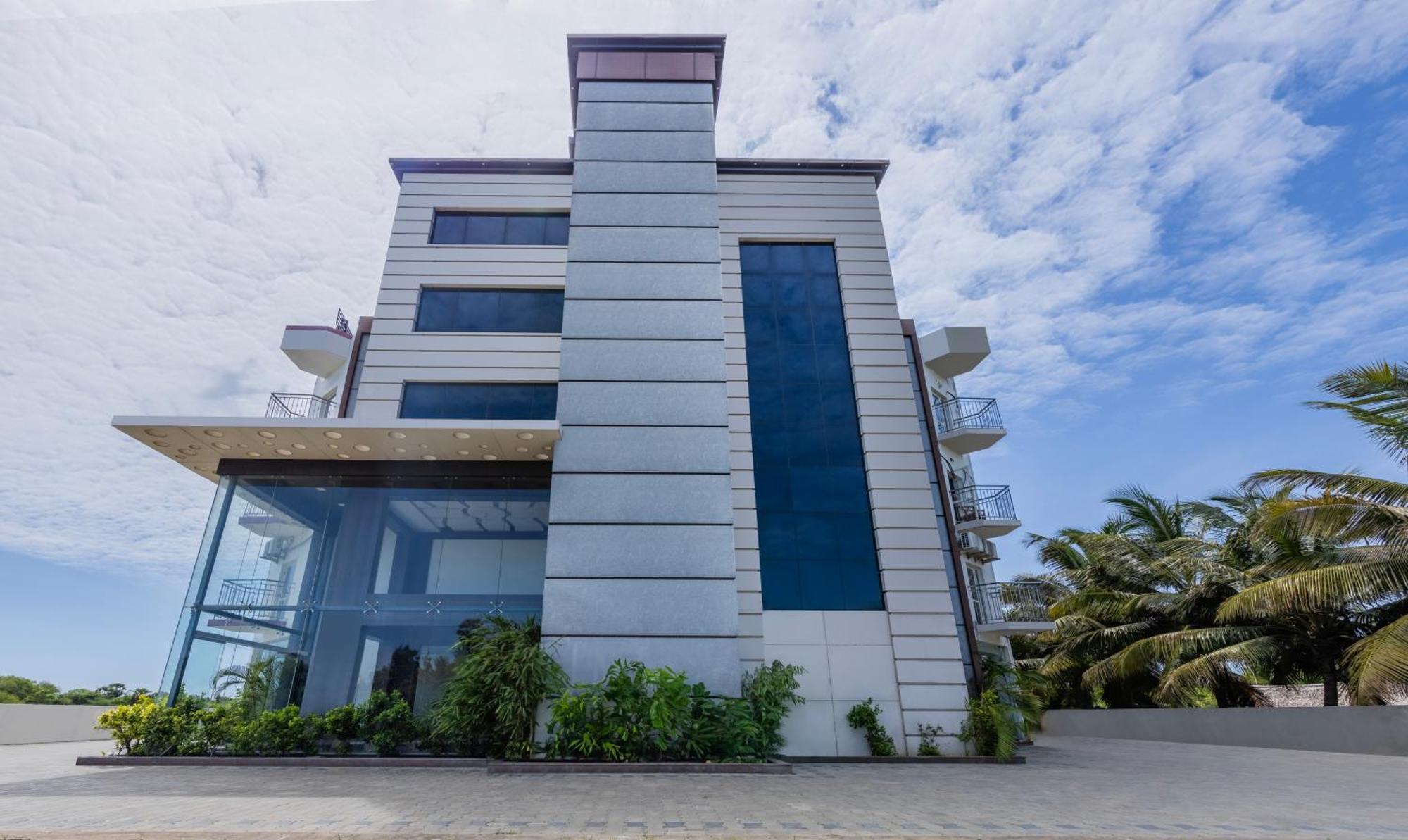 Treebo Aptin Hotel Nagappattinam Exterior photo