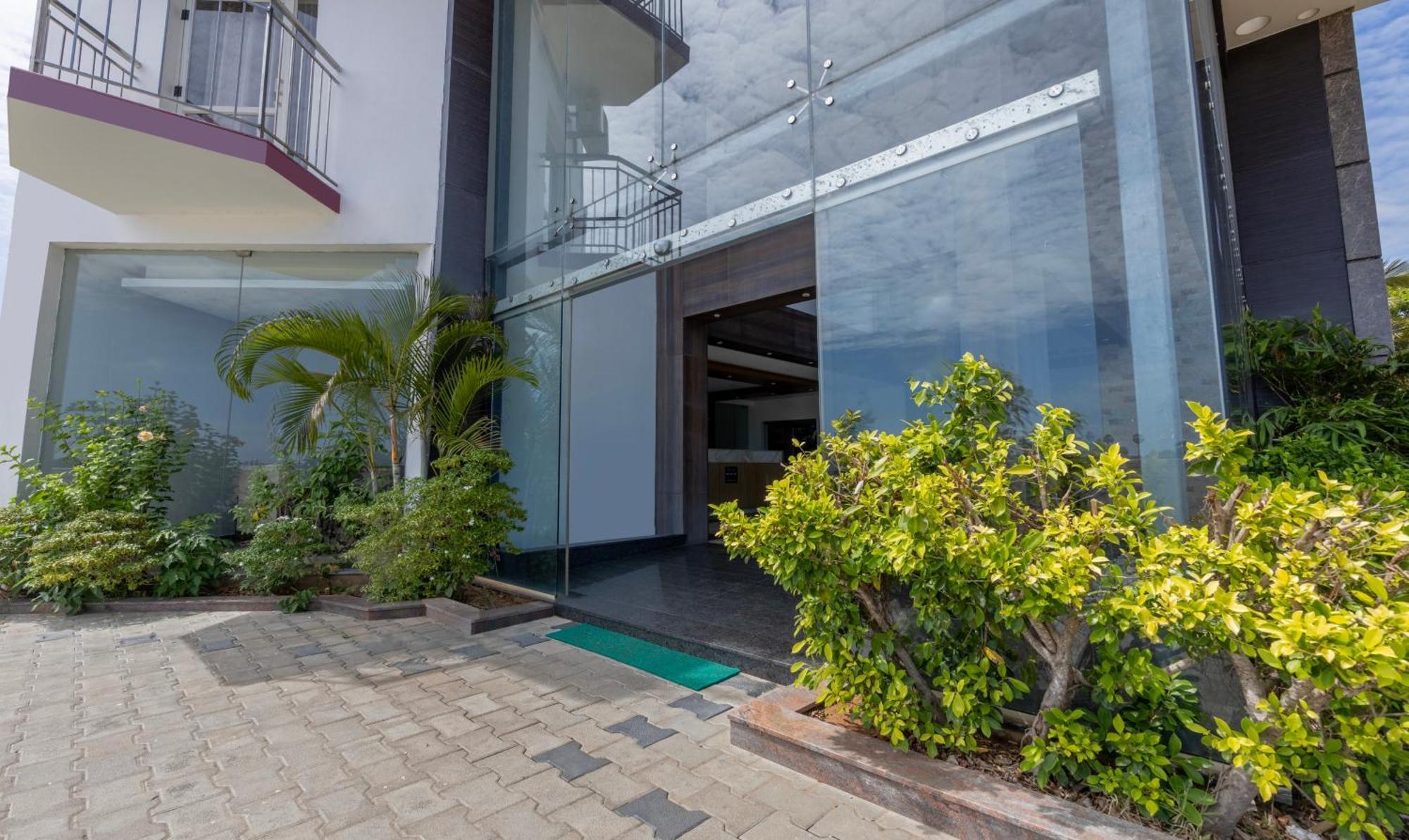 Treebo Aptin Hotel Nagappattinam Exterior photo