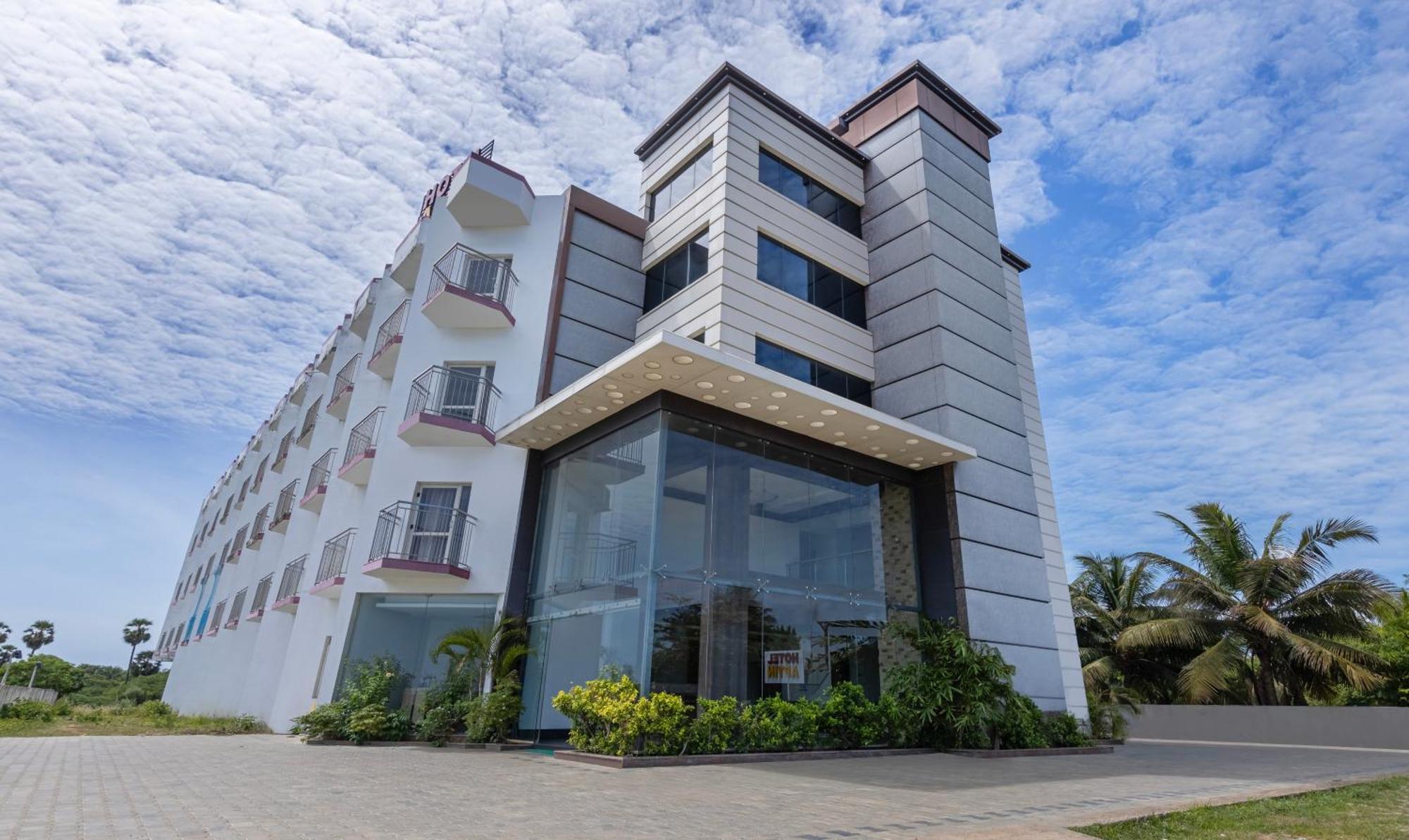 Treebo Aptin Hotel Nagappattinam Exterior photo